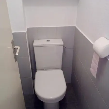 아파트 T2 Vue Dans Calme / T2 Sea View In A Quiet 방돌